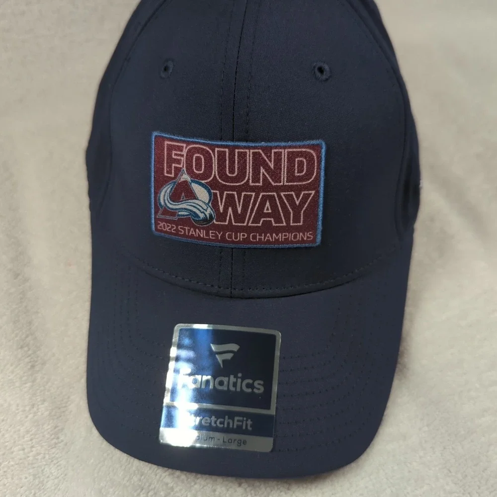 Colorado Avalanche 2022 Stanley Cup Champions Flex Fit Hat Adult M/L Found A Way